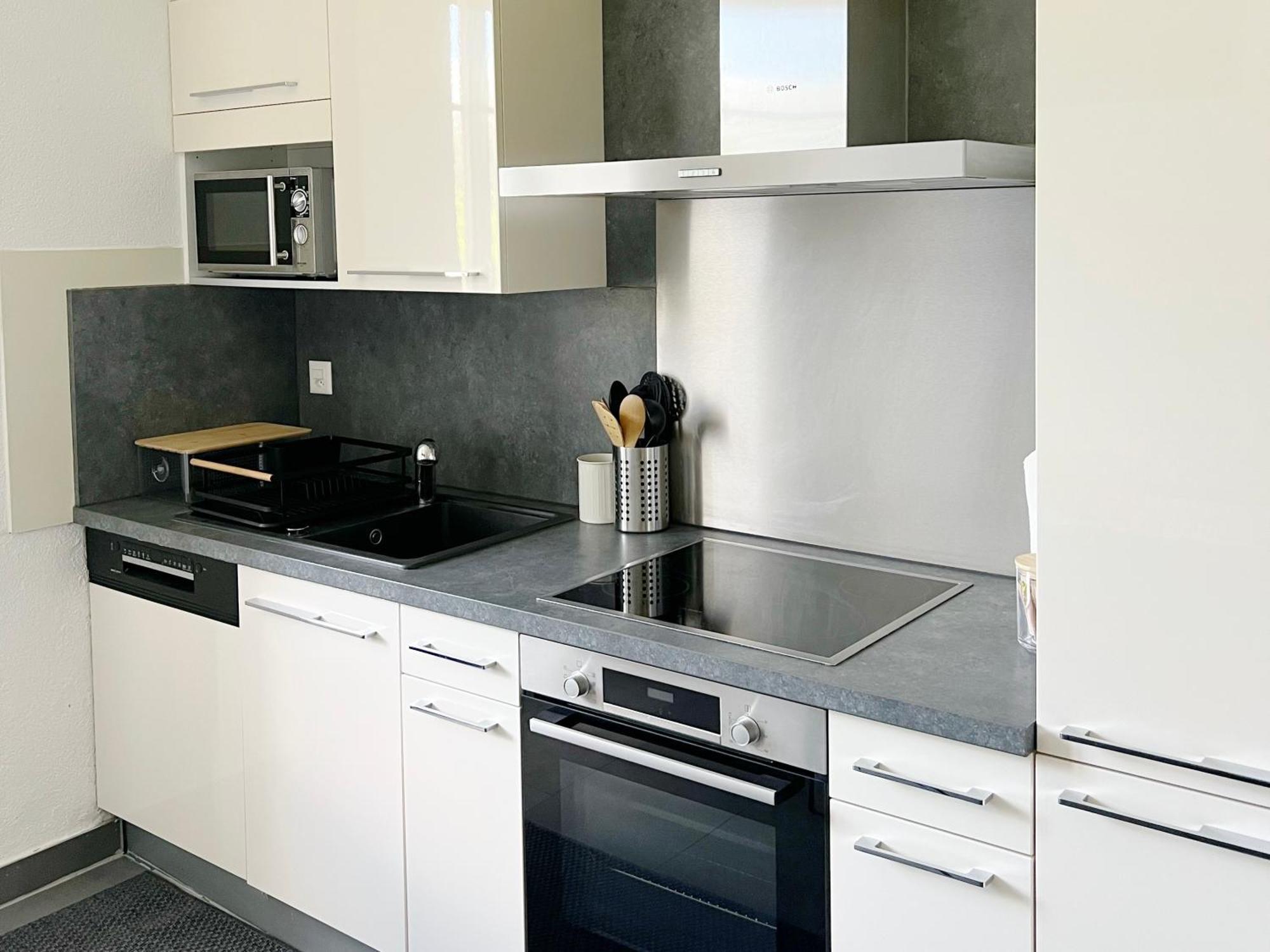 Montreux Riviera Suite Waterfront 3 Bedrooms Private Parking Eksteriør bilde